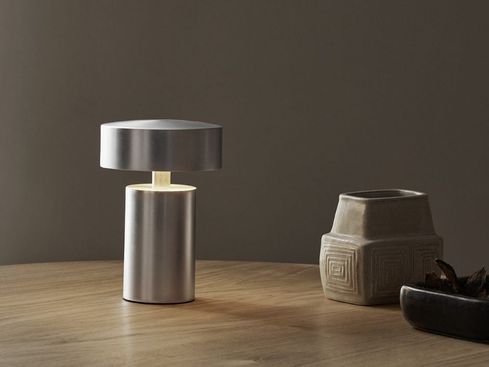 Column Portable Lamp